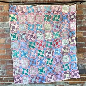 Vintage Pinwheel Quilt 64” x 76” Hand Stitched